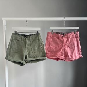 One5One Lot of 2 pairs of Women's Veda Cuffed Patch Pocket Shorts Size 6